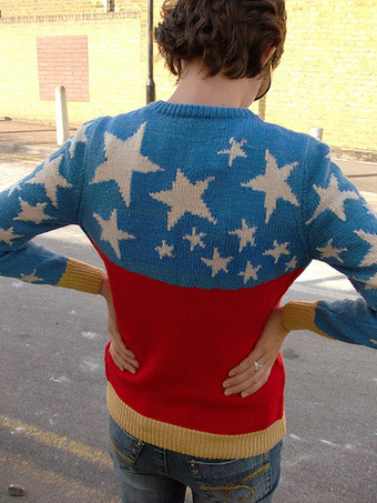 Illustration for article titled Project Of The Day: Knit Your Own Wonder Woman Sweater